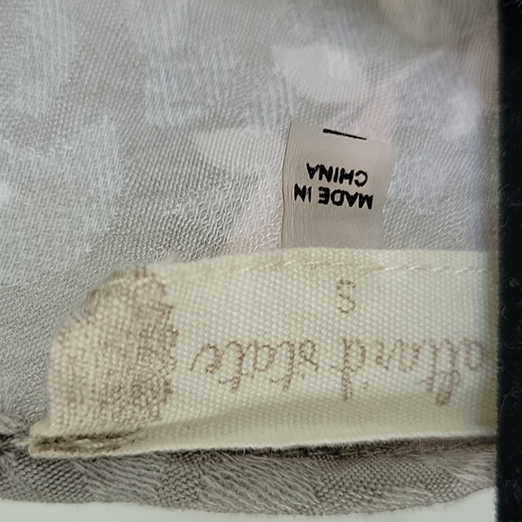 Altar’d State Bell Sleeve Boho Floral Tunic Mini Dress S Grey Fairy Garden Girl - Picture 12 of 13